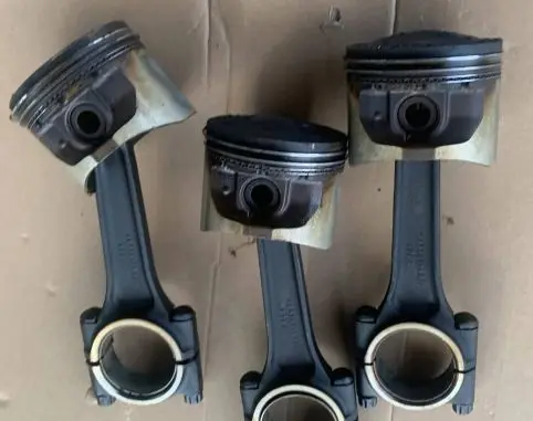 Jaguar XJ X300 Piston with connecting rod 56416118A