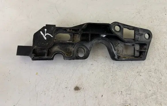 Land Rover Discovery Sport Front bumper mounting bracket FK7216A129AE