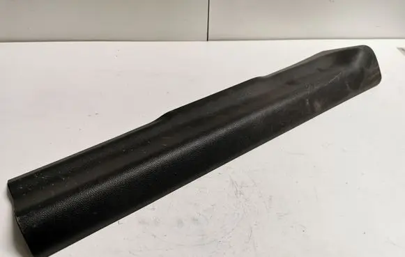 Ford Mustang VI Front sill trim cover FR3B6313200AEW