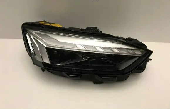 Audi A5 Headlight/headlamp 8W6941086 20133310 030112023600