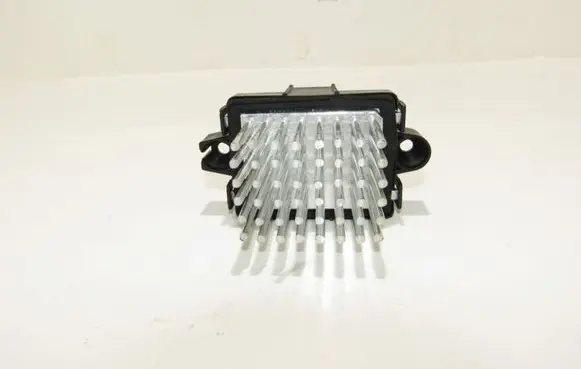 Opel Meriva B Heater blower fan relay 13503201