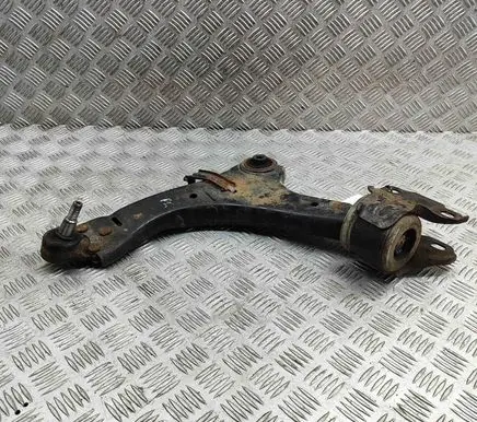 Land Rover Freelander Front lower control arm/wishbone LR007206 LR002625