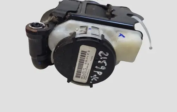 Skoda Superb B8 (3V) Front seatbelt KR16J2517G