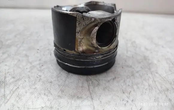 Volkswagen Touareg I Piston 