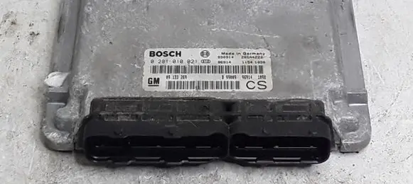 Opel Zafira A Engine control unit/module 09133269 28SA4222 0281010021