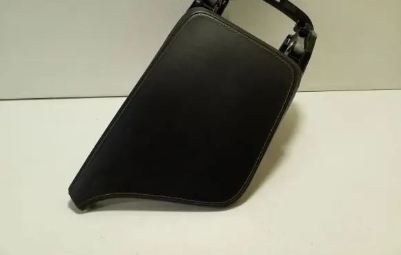 Volvo XC90 Armrest 32260985