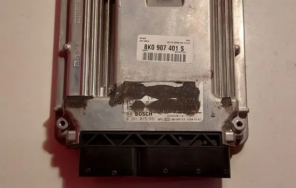 Audi A4 S4 B8 8K Engine control unit/module 8K0907401S
