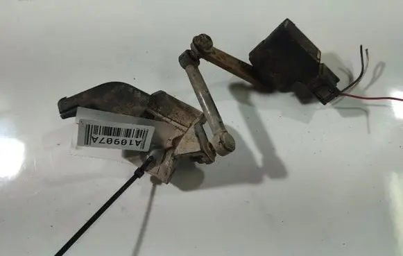 Mazda 6 Front height sensor lever 