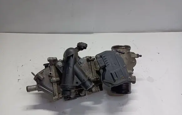Jaguar XF X250 EGR valve G4D35H273AC G4D39F464AD 704923130