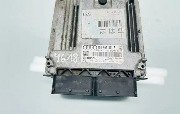 Audi A6 S6 C7 4G Engine control unit/module 4G0907311E 4G0907401 0281018882
