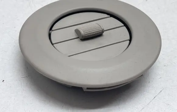 Chrysler Pacifica Air vent grill in roof 5SB00TRMAG MT1942