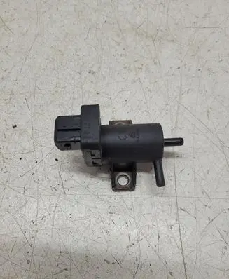 Renault Laguna II Vacuum valve 7709113709