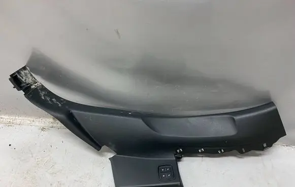Audi Q7 4M (C) pillar trim 4M0867768E