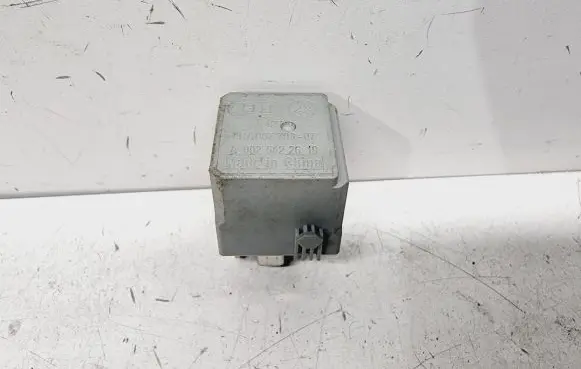 Mercedes-Benz E W212 Other relay A0025422619
