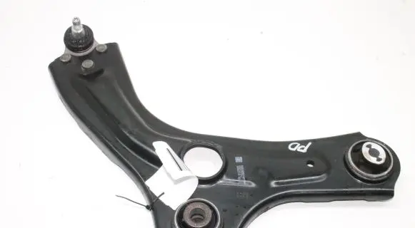 Nissan Juke II F16 Front lower control arm/wishbone