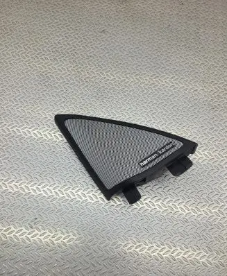 Mercedes-Benz E A207 Front door high frequency speaker A2077200511