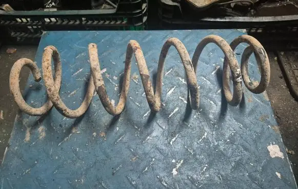 Audi A3 S3 8L Rear coil spring