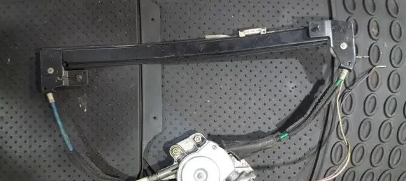 Alfa Romeo 147 Sliding door window regulator with motor