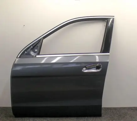 Mercedes-Benz GL X166 Front door