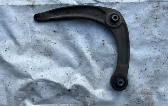 DS Automobiles 4 Front control arm 3520V2