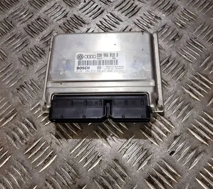 Audi A4 S4 B5 8D Engine control unit/module 8D0906018D 26SA5857 0261204873