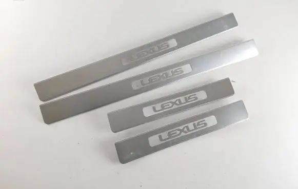Lexus GS 300 350 430 450H sill trim set (inner) 