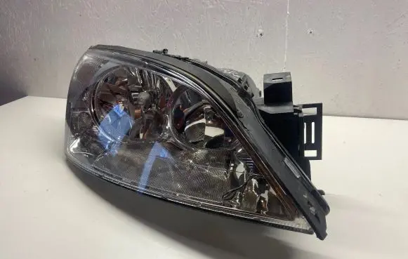 Ford Mondeo Mk III Headlight/headlamp 1S7113005SE 05032016 0301174204