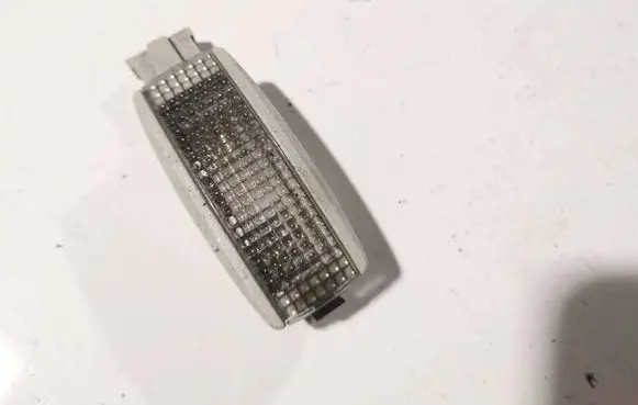 Volkswagen PASSAT B5 Other interior light 3b0947113