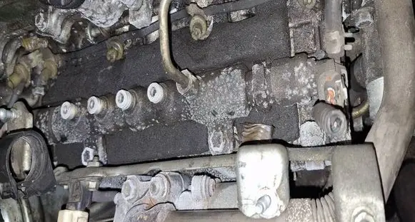 Toyota Avensis T250 Fuel main line pipe 