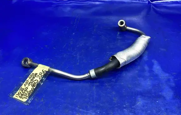 Hyundai i30 Coolant pipe/hose 2826004500A