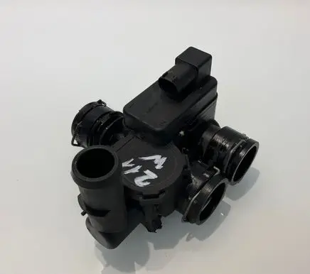 Mercedes-Benz E W211 Coolant heater control valve A2118320684 2118320684