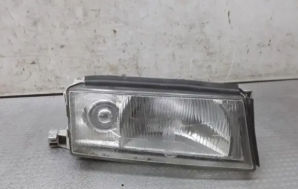 Skoda Octavia Mk1 (1U) Headlight/headlamp 24608601RE
