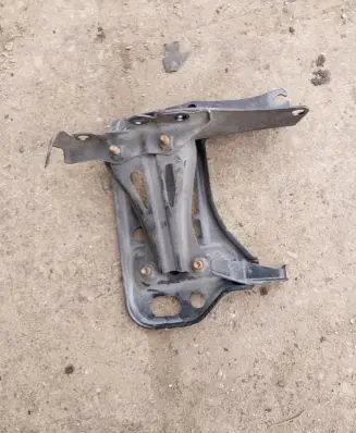 Toyota Verso Other engine bay part