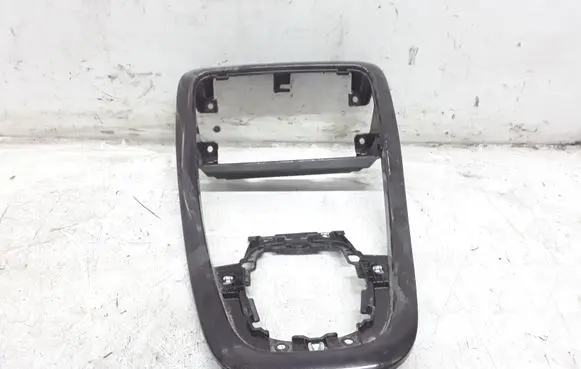 Fiat Croma Gear shifter surround trim plastic 735373402