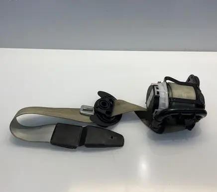Porsche Macan (95B) Front seatbelt 95B857706B 308673799AT 7N0857737