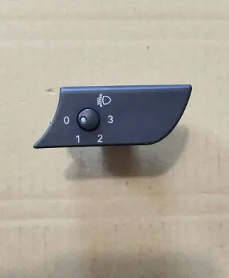 Audi A4 S4 B7 8E 8H Headlight level height control switch 8E1919094
