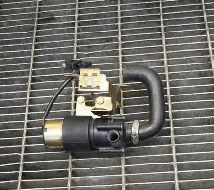 Mercedes-Benz SL R129 Electric auxiliary coolant/water pump 0018351064 A1298321594