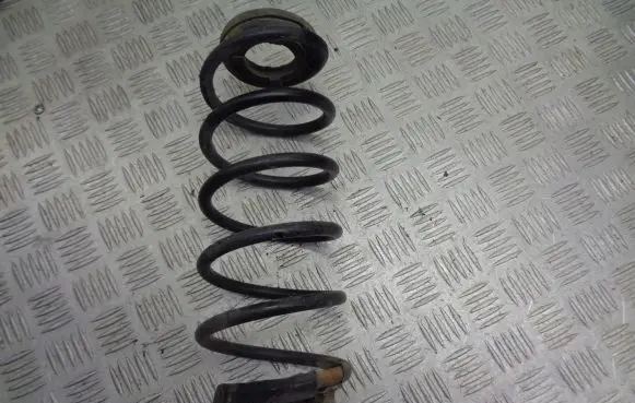 Mitsubishi Colt CZ3 Rear coil spring