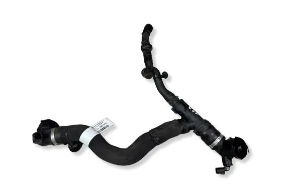 Jaguar F-Pace Electric car engine cooling hoses/pipes M8A28286CD GPLA65009A