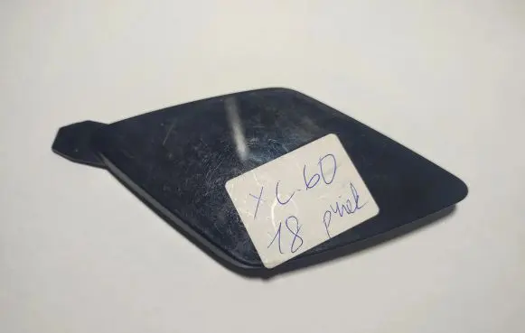 Volvo XC60 Front tow hook cap/cover 31425165