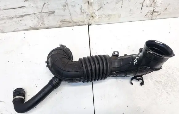 Intercooler hose/pipe