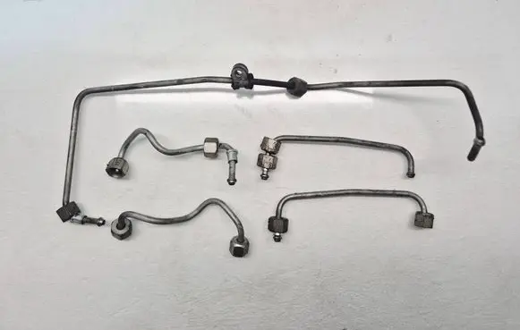Dodge Nitro Fuel line pipe 