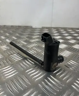 Lexus LS 430 Windscreen/windshield washer pump