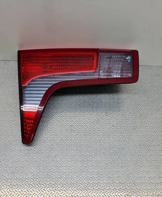 Citroen C5 Tailgate rear/tail lights 89032711