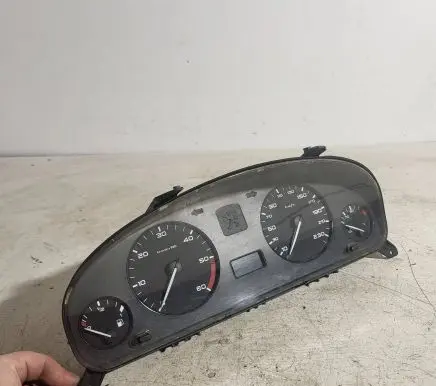 Peugeot 406 Speedometer (instrument cluster) 9630372780 87001369 87001370