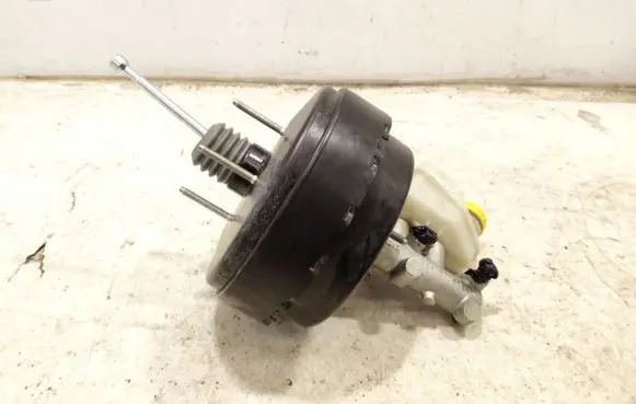 Maserati Quattroporte Brake booster 0204054037