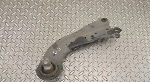 Toyota RAV 4 (XA50) Rear upper control arm/wishbone