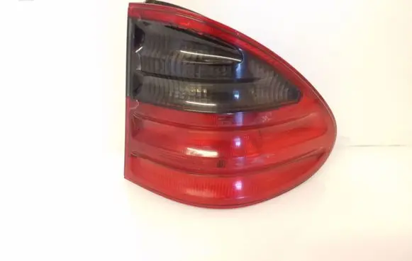 Mercedes-Benz E W210 Rear/tail lights A2108206864 324128R