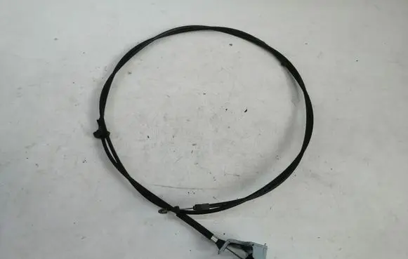 Engine bonnet (hood) release handle