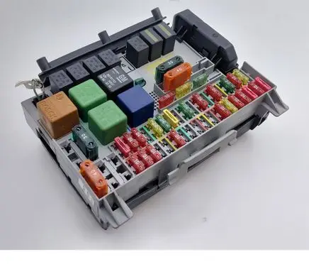 Opel Vectra B Fuse box set 90583459